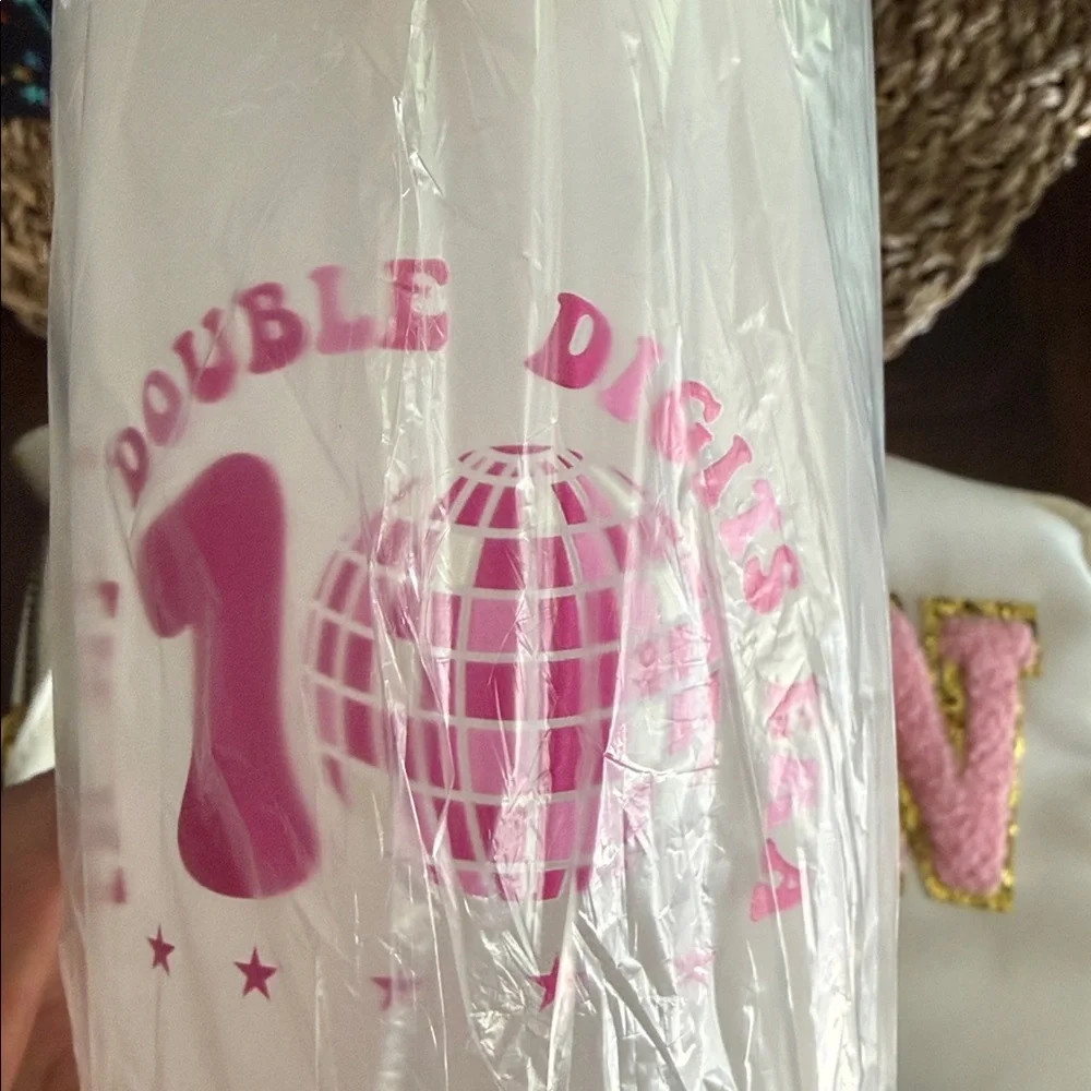 10th Birthday Party Gift Set - Pink 'TEN' Cosmetic Bag & Accessories